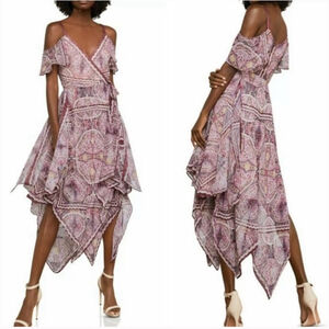 BCBGMAXAZRIA Festival Paisley Wrap Dress Elegant Pink Patterned medium